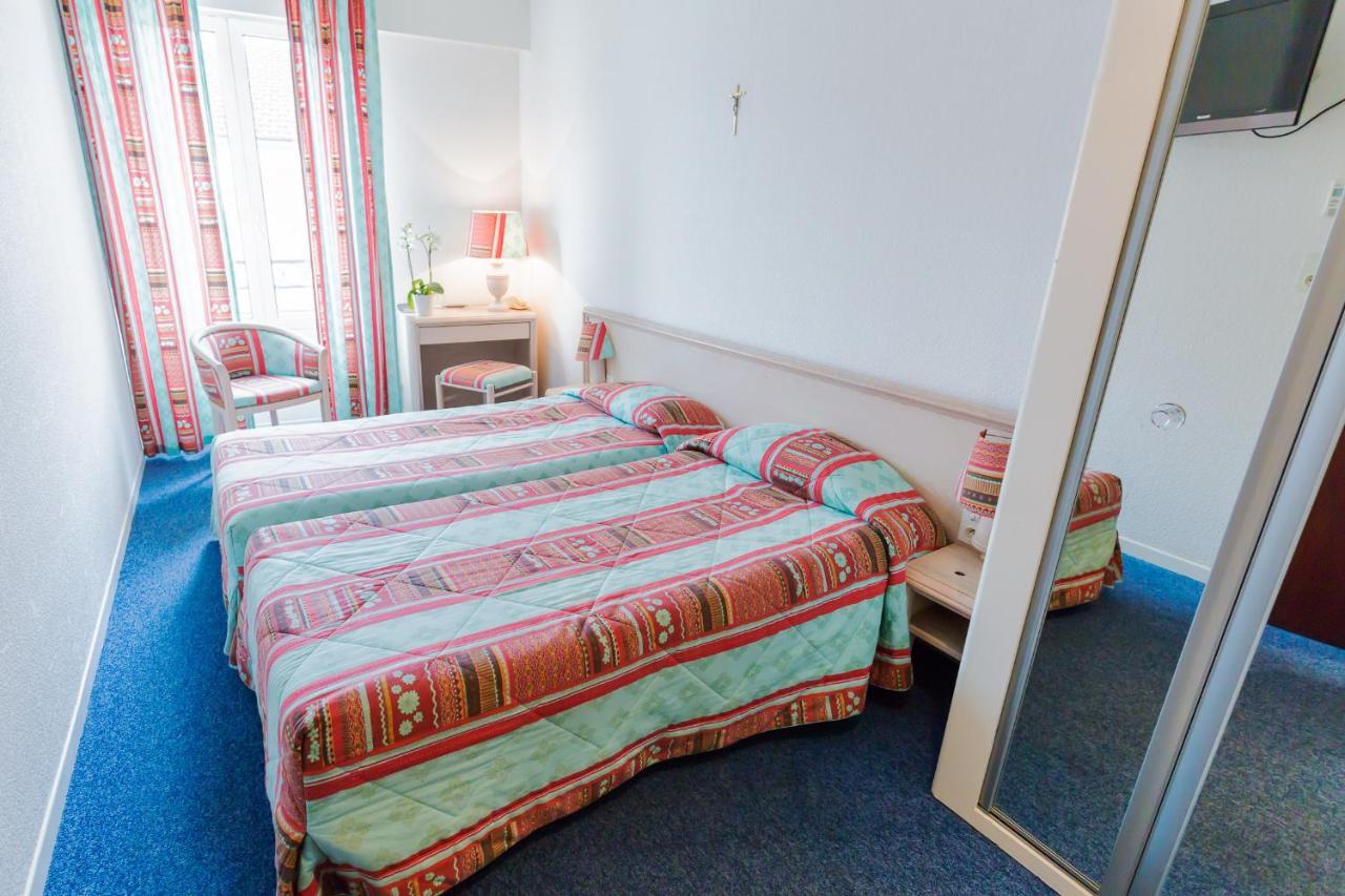 Hotel Irlande Lourdes Exteriör bild