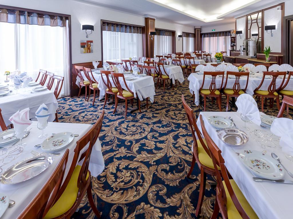 Hotel Irlande Lourdes Exteriör bild